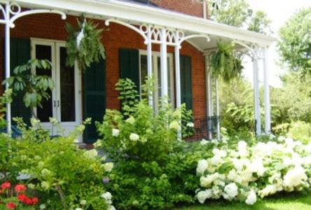 Bed and Breakfast Mackechnie House Кобург Экстерьер фото